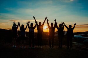 Impacto de las relaciones sociales en la felicidad