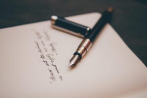 Cómo escribir deseos de forma ritual